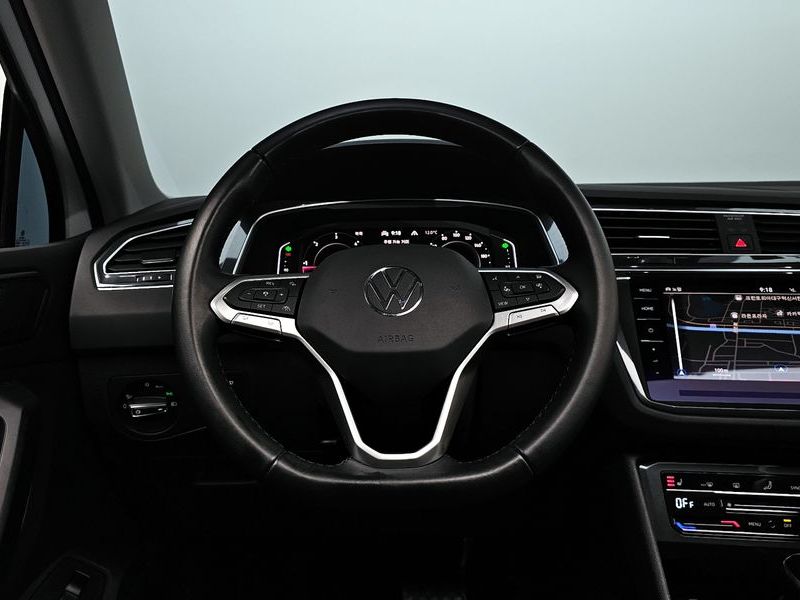 2022 Volkswagen Tiguan 2.0 TDI 4Motion Prestige photo 12