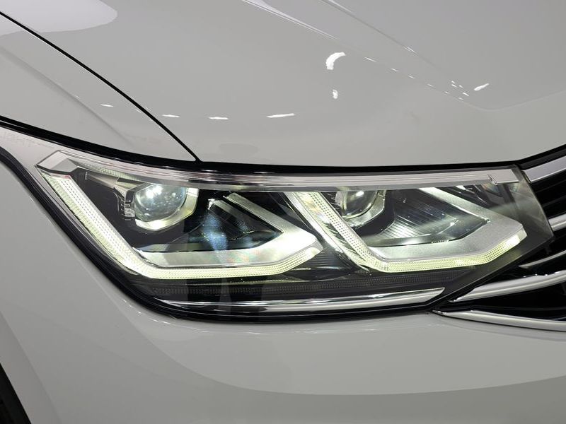 2022 Volkswagen Tiguan 2.0 TDI 4Motion Prestige photo 22