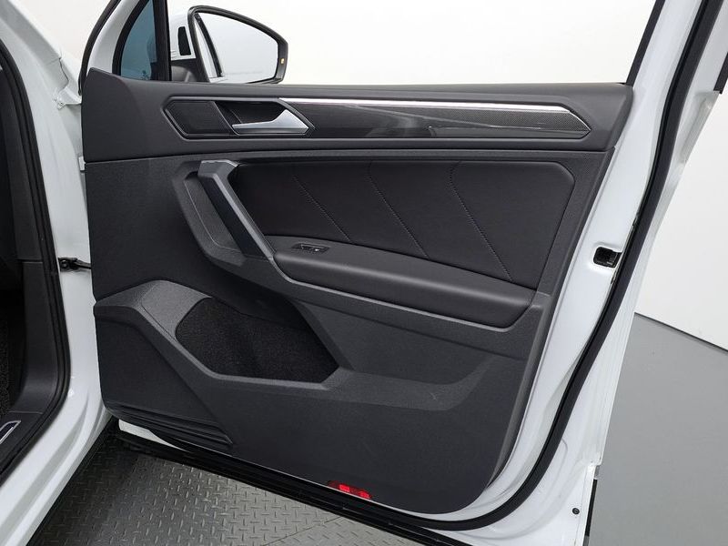 2022 Volkswagen Tiguan 2.0 TDI 4Motion Prestige photo 24