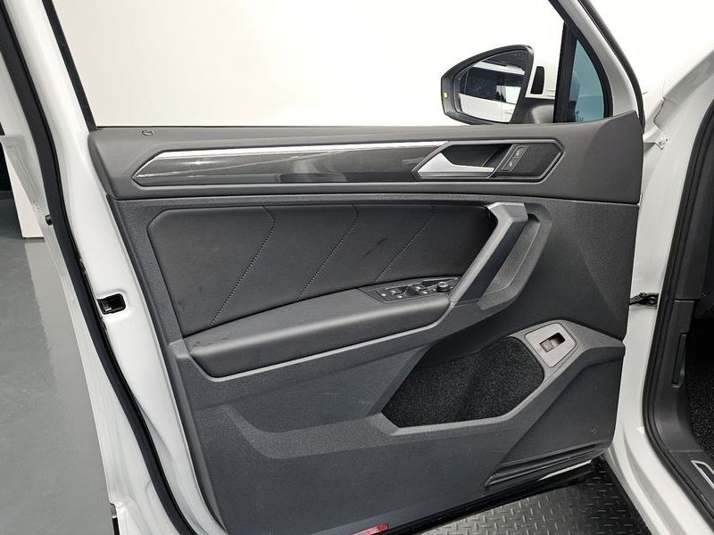 2022 Volkswagen Tiguan 2.0 TDI 4Motion Prestige photo 27