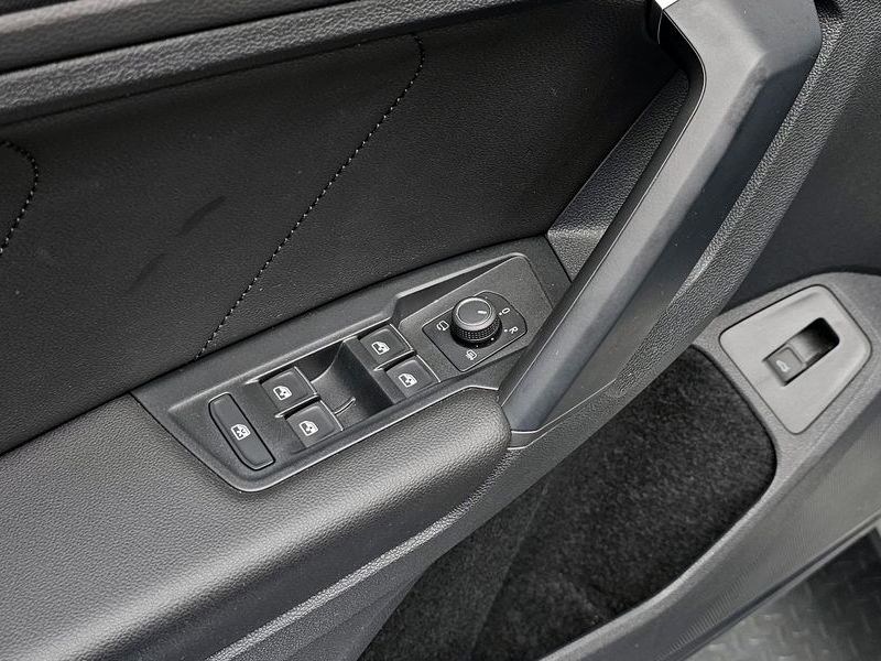 2022 Volkswagen Tiguan 2.0 TDI 4Motion Prestige photo 28