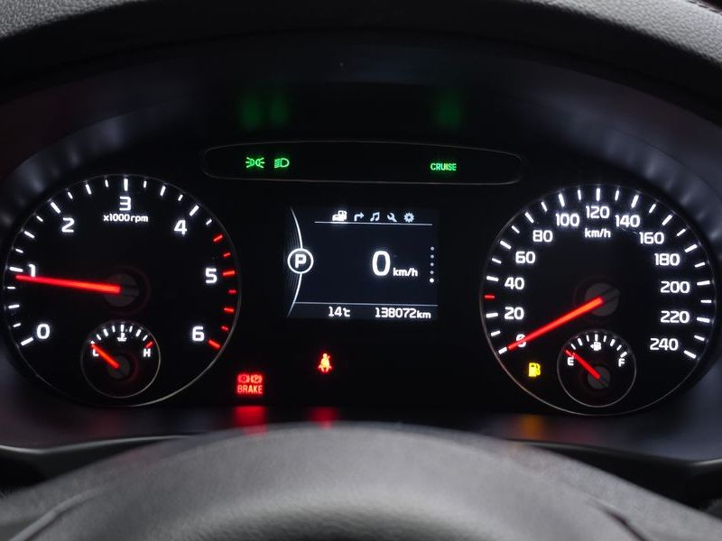 2016 Kia Sorento Diesel 2.0 2WD Prestige photo 8