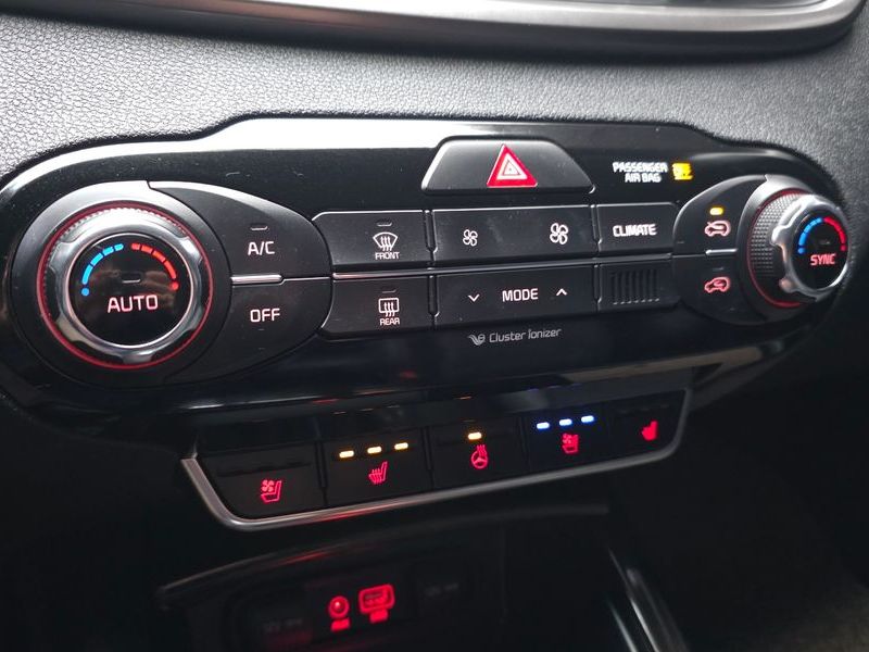 2016 Kia Sorento Diesel 2.0 2WD Prestige photo 17
