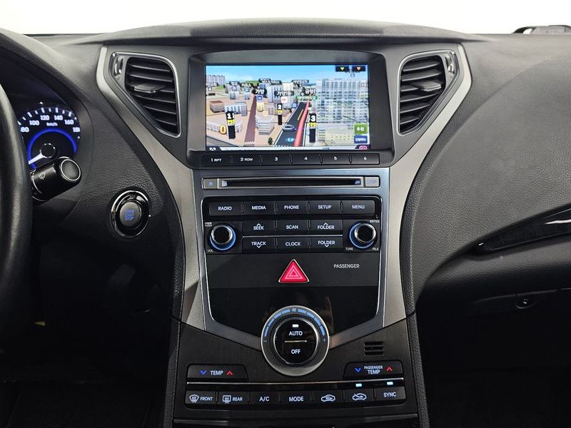 2016 Hyundai Grandeur HG240 Modern photo 14
