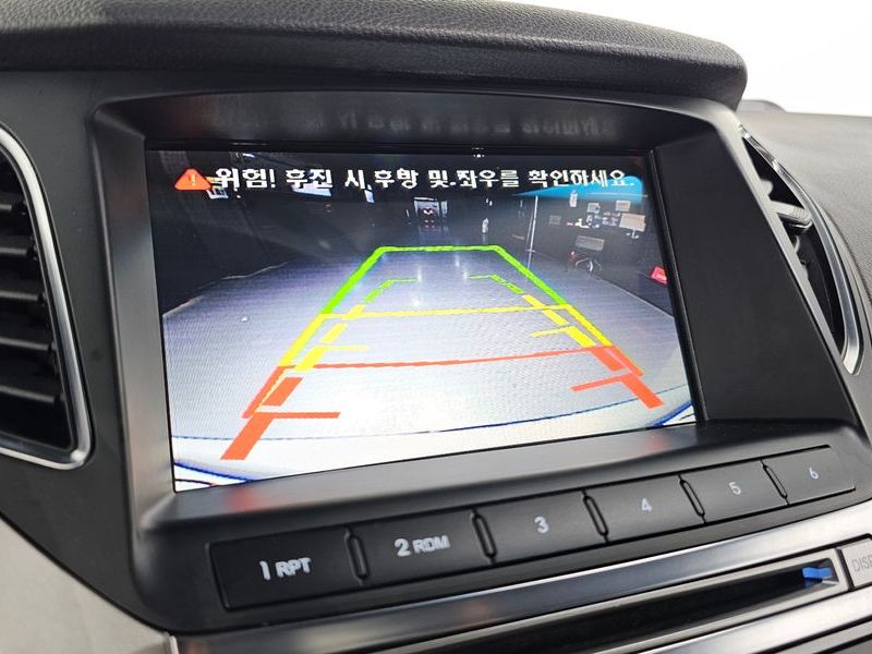 2016 Hyundai Grandeur HG240 Modern photo 15