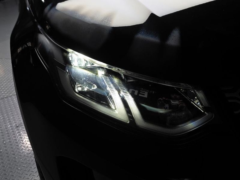 2022 Land Rover Discovery Sport P250 SE photo 22