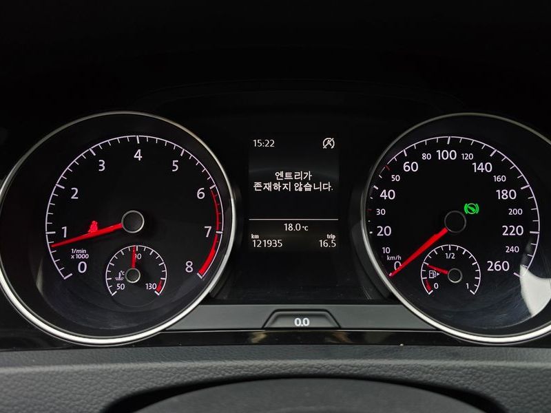 2016 Volkswagen Golf 1.4 TSI photo 8