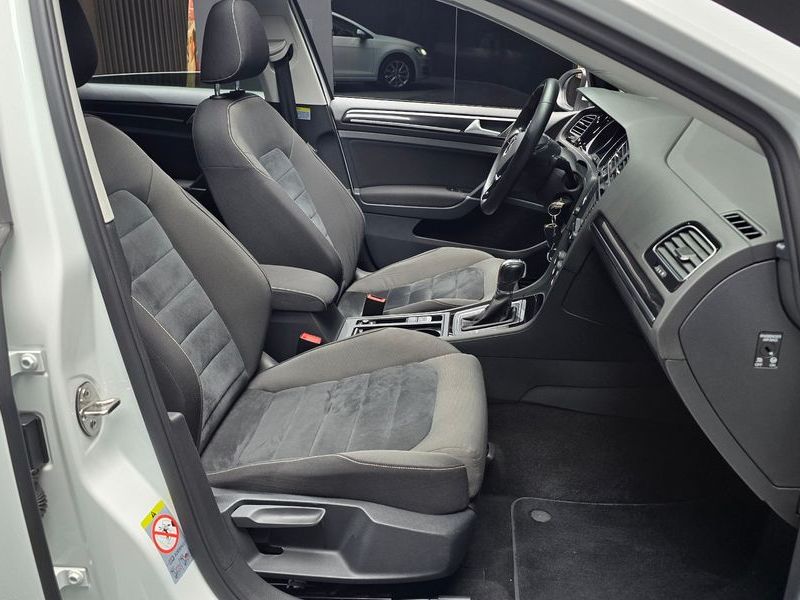 2016 Volkswagen Golf 1.4 TSI photo 12