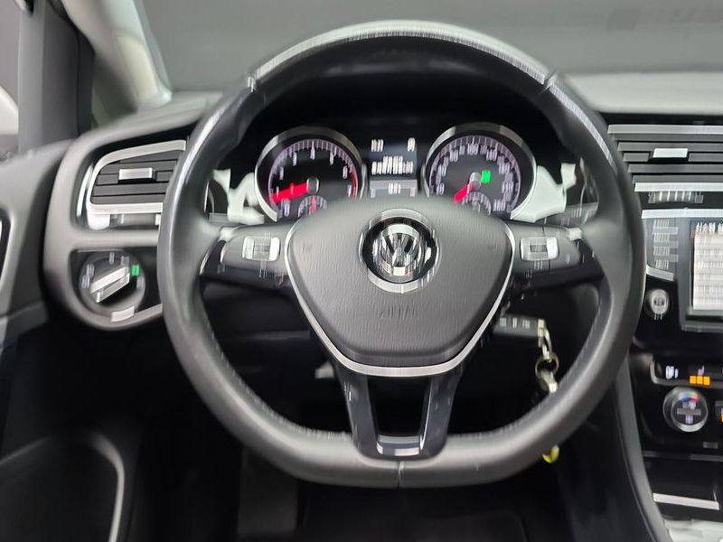 2016 Volkswagen Golf 1.4 TSI photo 14