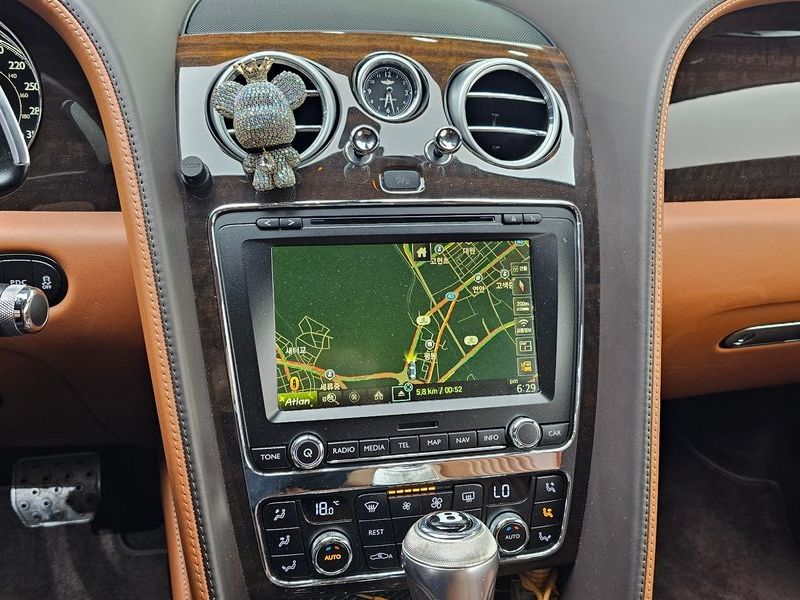 2016 Bentley Continental GT 4.0 GT photo 14