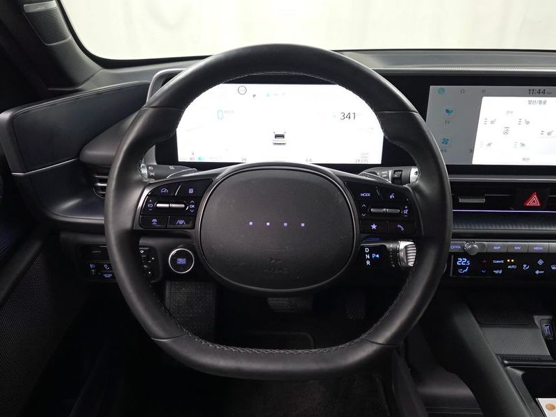 2023 Hyundai Ioniq 6 Long Range AWD Exclusive + photo 14