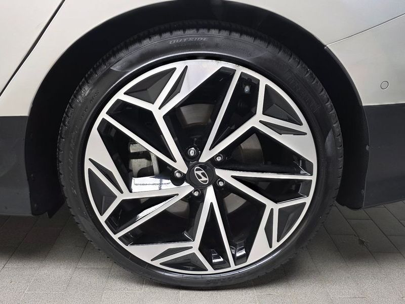 2023 Hyundai Ioniq 6 Long Range AWD Exclusive + photo 21