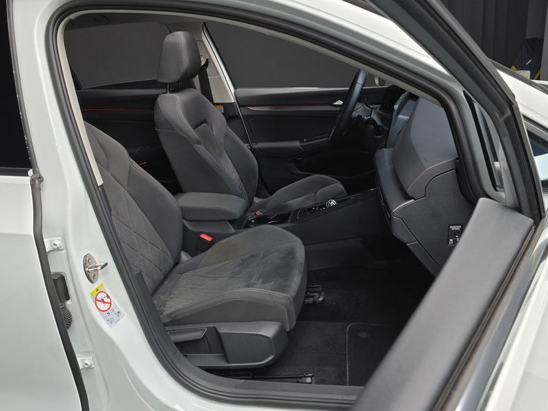 2022 Volkswagen Golf 2.0 TDI Prestige photo 12