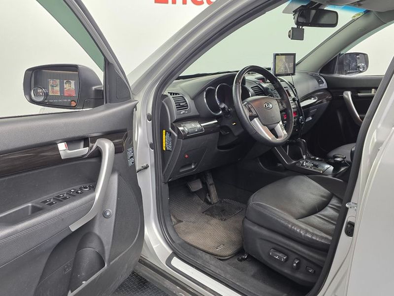 2012 Kia Sorento Diesel 2.0 2WD TLX High-Deluxe photo 10
