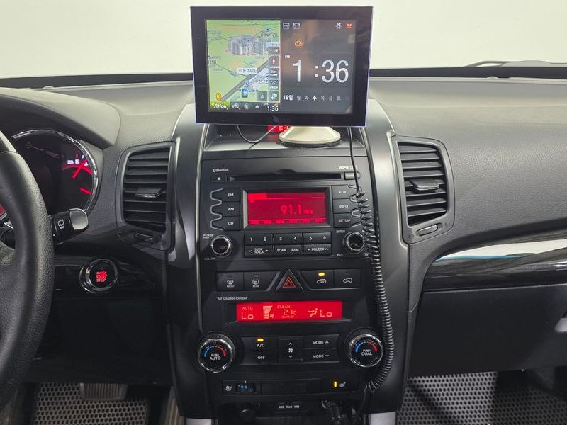 2012 Kia Sorento Diesel 2.0 2WD TLX High-Deluxe photo 14
