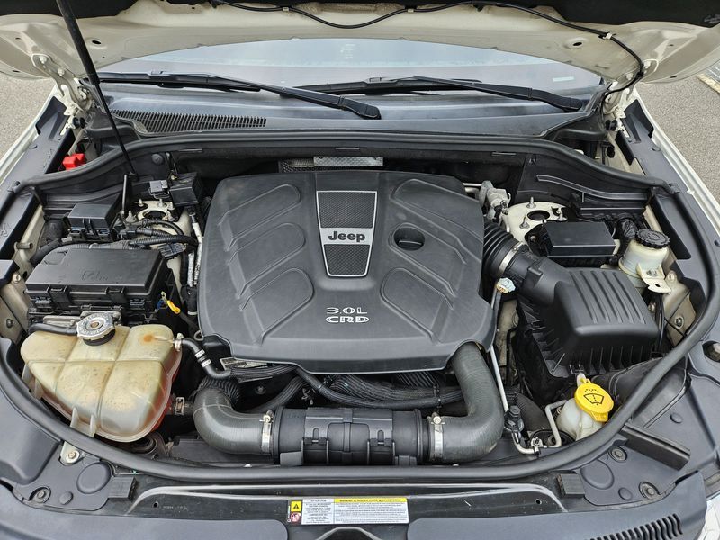 2012 Jeep Grand Cherokee 3.0 Diesel Laredo WK2 photo 20