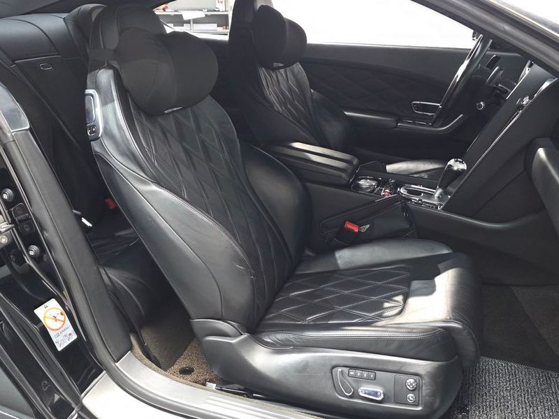 2012 Bentley Continental GT 6.0 GT photo 10