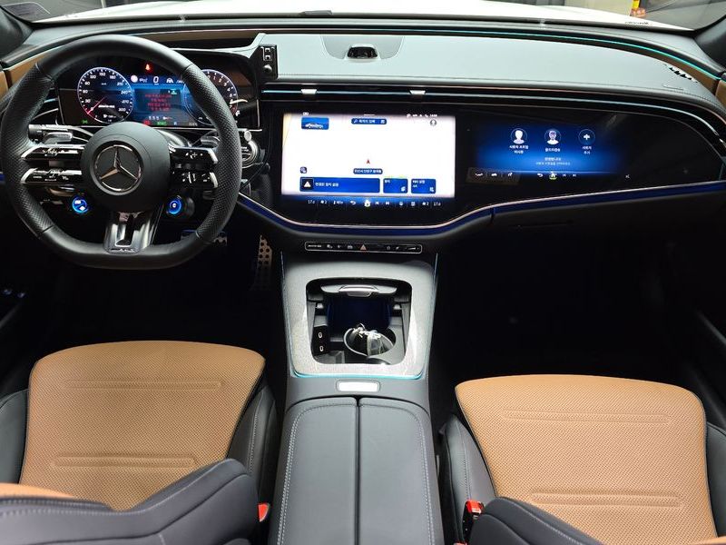 2025 Mercedes-Benz E-Class AMG E53e 4MATIC+ photo 7