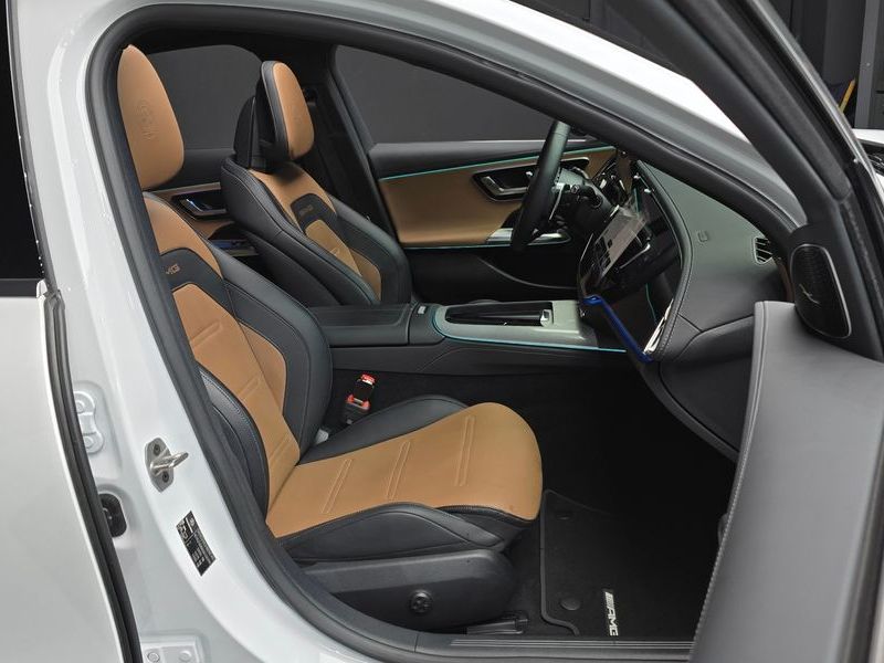 2025 Mercedes-Benz E-Class AMG E53e 4MATIC+ photo 12