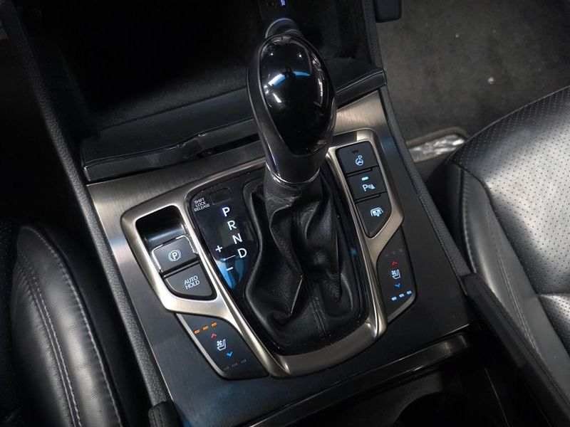 2013 Hyundai Grandeur LPG HG300 Premium photo 9