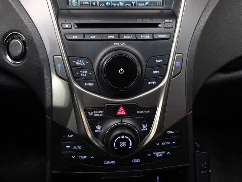2013 Hyundai Grandeur LPG HG300 Premium photo 16