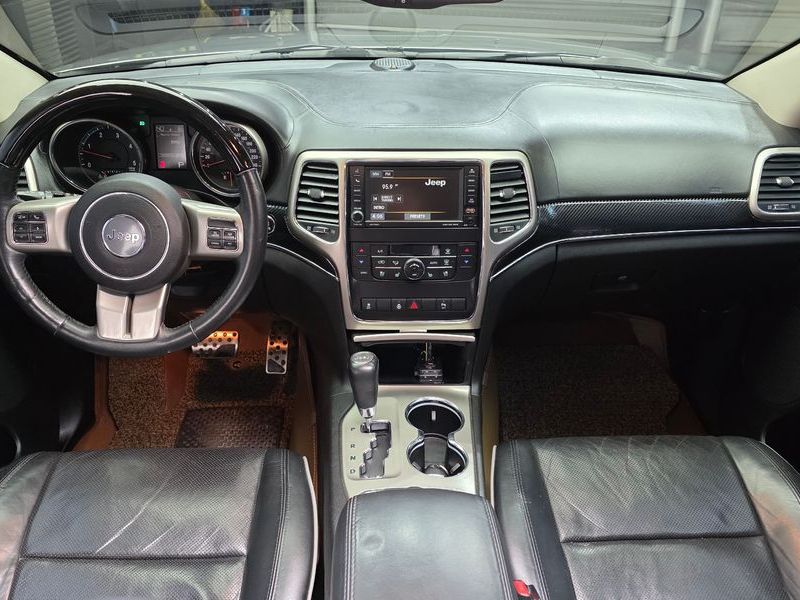 2013 Jeep Grand Cherokee 3.0 Diesel Overland WK2 photo 7
