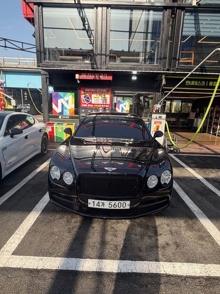 2014 Bentley Flying Spur 6.0 photo 11