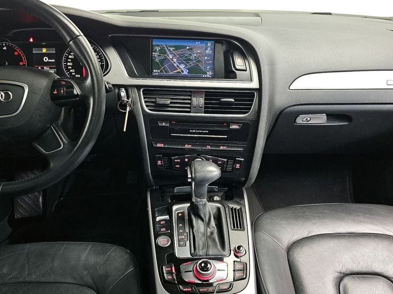 2014 Audi A4 2.0 TDI Quattro Dynamic B8 photo 14