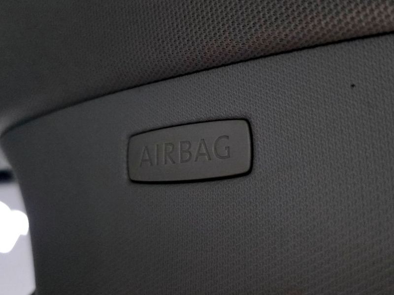 2014 Volkswagen Jetta 1.6 TDI Blue Motion 6th photo 19