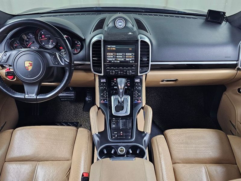 2014 Porsche Cayenne 3.0 Diesel Platium Edition 958 photo 7