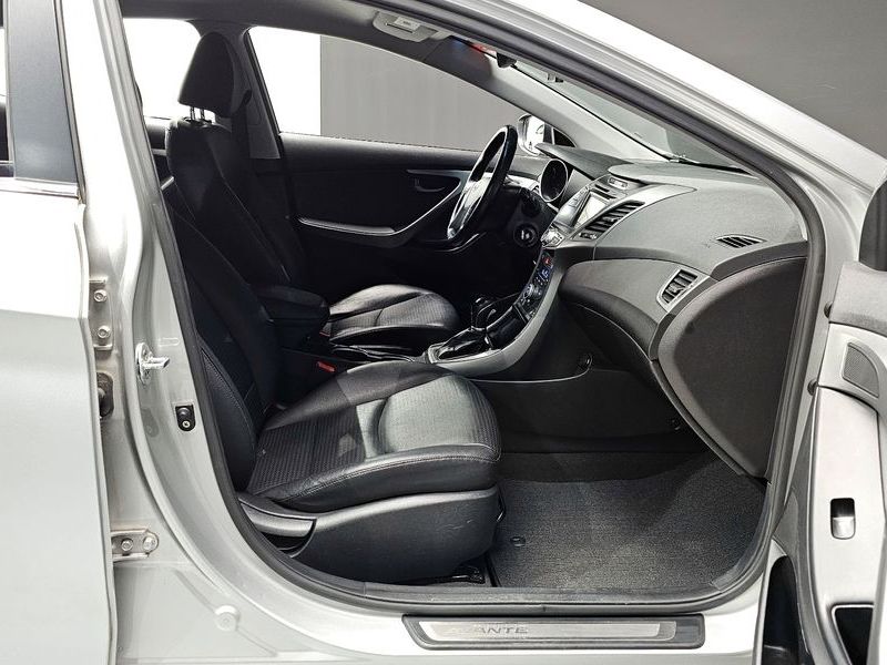 2014 Hyundai Avante 1.6 GDi Smart Standard photo 11