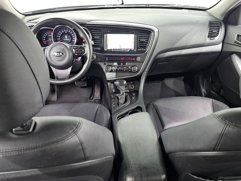 2014 Kia K5 LPI Luxury photo 7