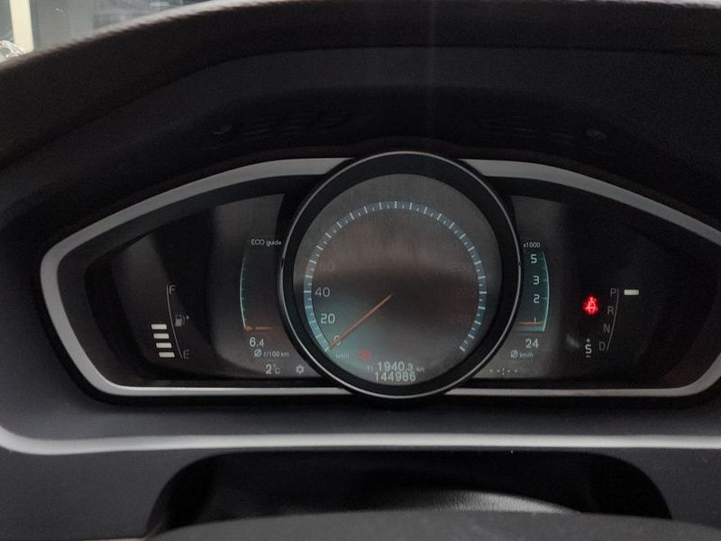 2015 Volvo V40 D2 2nd photo 8