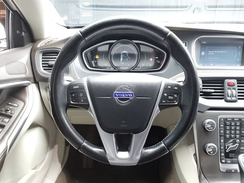 2015 Volvo V40 D2 2nd photo 13