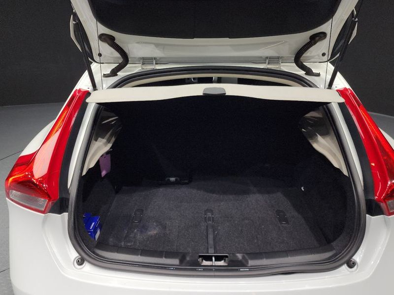 2015 Volvo V40 D2 2nd photo 20