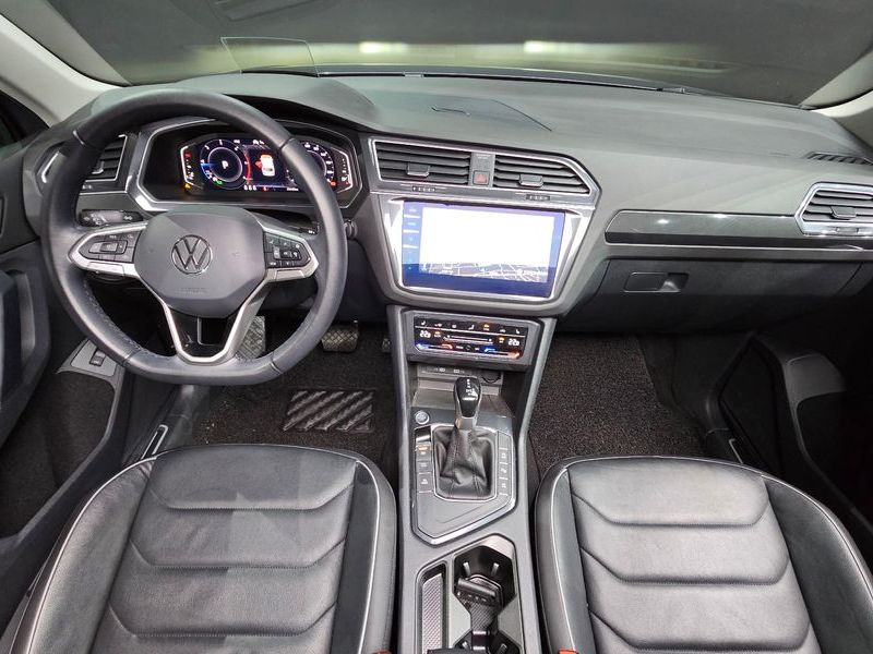 2024 Volkswagen Tiguan 2.0 TDI Prestige photo 7