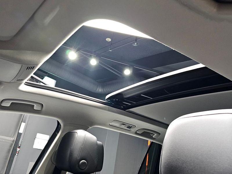 2024 Volkswagen Tiguan 2.0 TDI Prestige photo 16