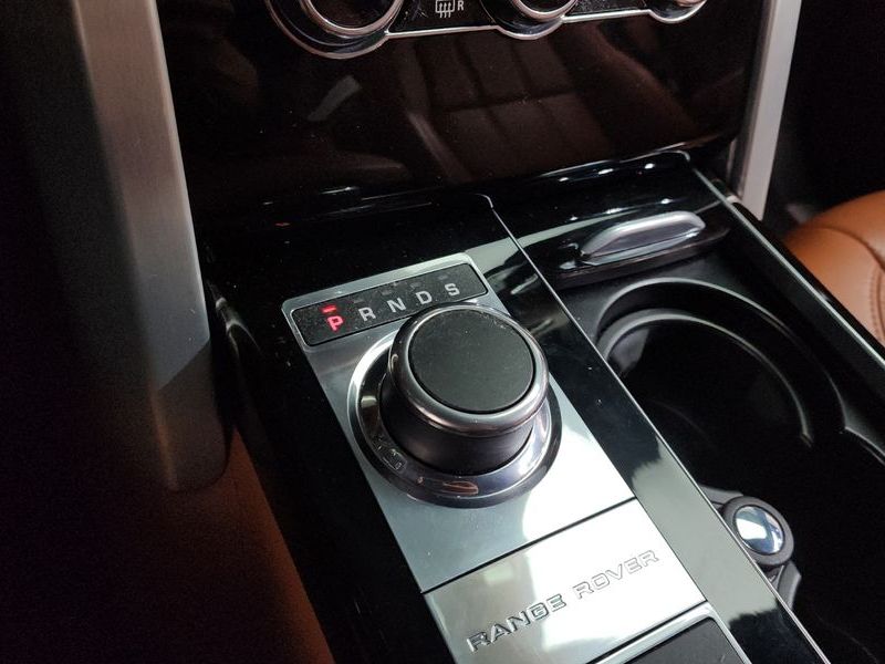 2015 Land Rover Range Rover 4.4 SDV8 AB DIESEL photo 9