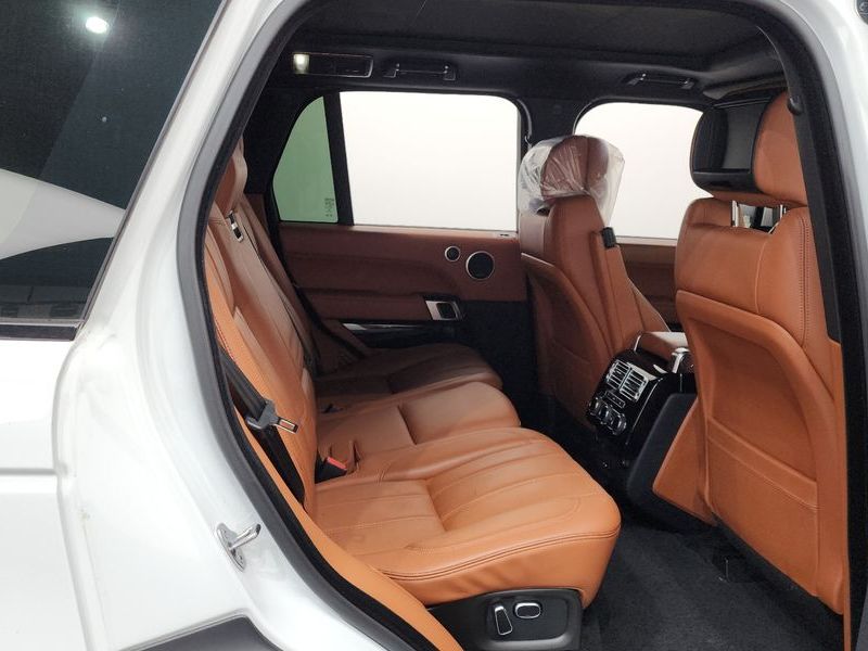 2015 Land Rover Range Rover 4.4 SDV8 AB DIESEL photo 12