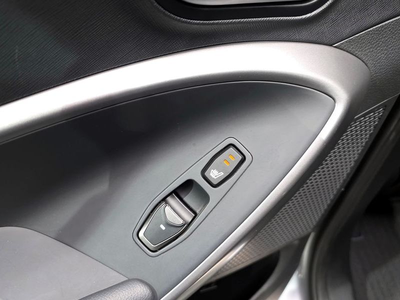 2015 Hyundai Santa Fe Diesel(e-VGT) 2.0 2WD Exclusive photo 18