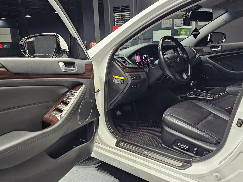 2015 Kia K7 2.4 GDI Prestige photo 11