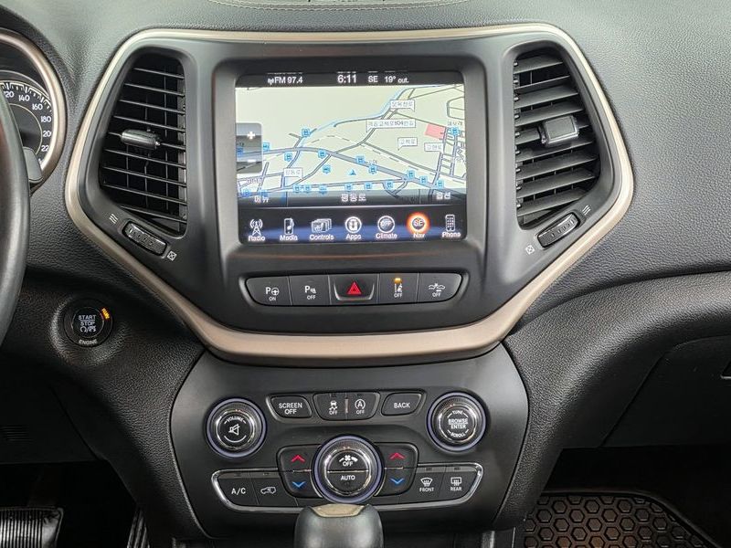 2015 Jeep Cherokee 2.0 Diesel LIMITED 4WD photo 14