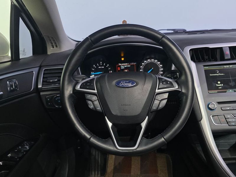 2015 Ford Mondeo 2.0 Trend photo 13