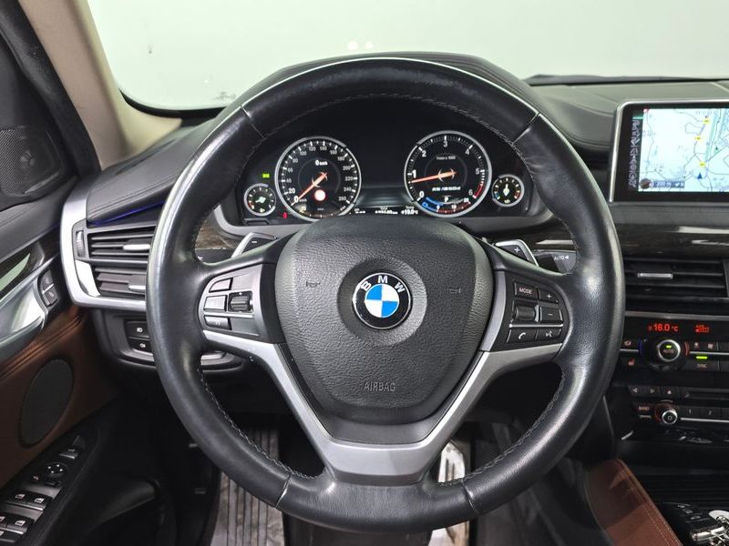 2016 BMW X6 xDrive 30d photo 13