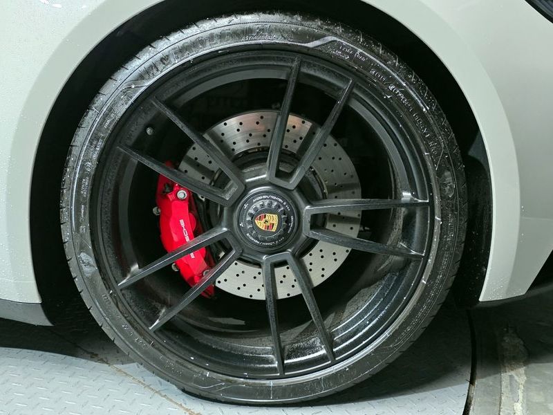 2023 Porsche 911 Carrera GTS photo 21