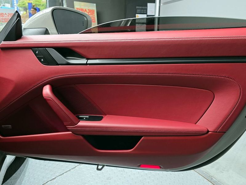 2023 Porsche 911 Carrera GTS photo 24