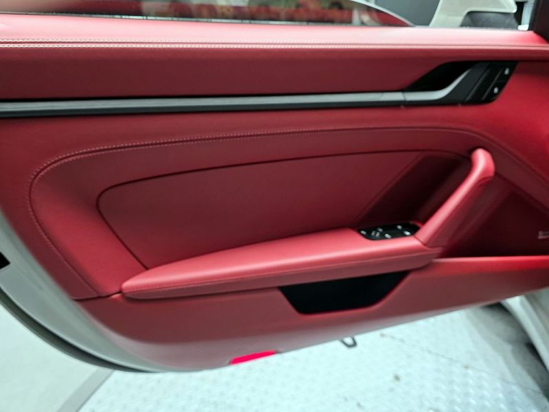 2023 Porsche 911 Carrera GTS photo 25