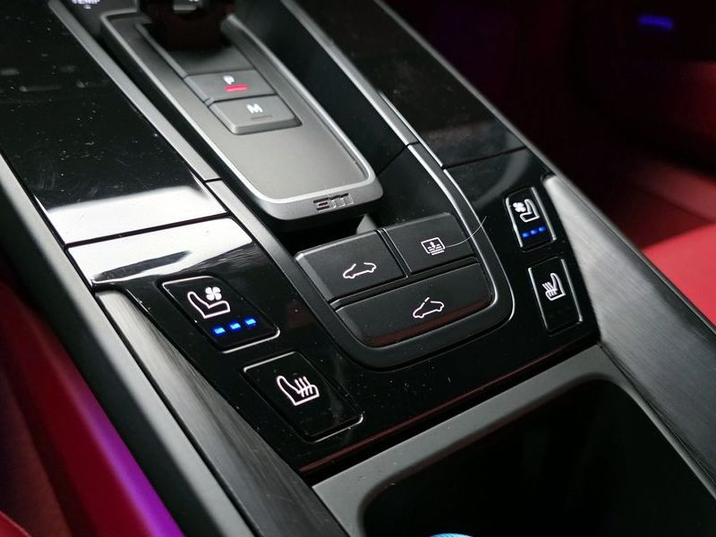 2023 Porsche 911 Carrera GTS photo 28
