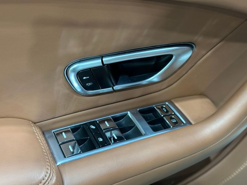 2016 Bentley Continental GT 4.0 GT photo 18