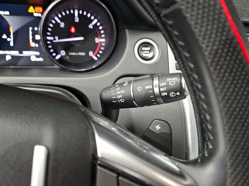 2016 Land Rover Discovery Sport 2.0 TD4 SE photo 18